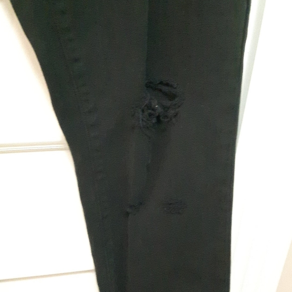 🛍 GAP distressed straight leg jeans - Picture 5 of 8